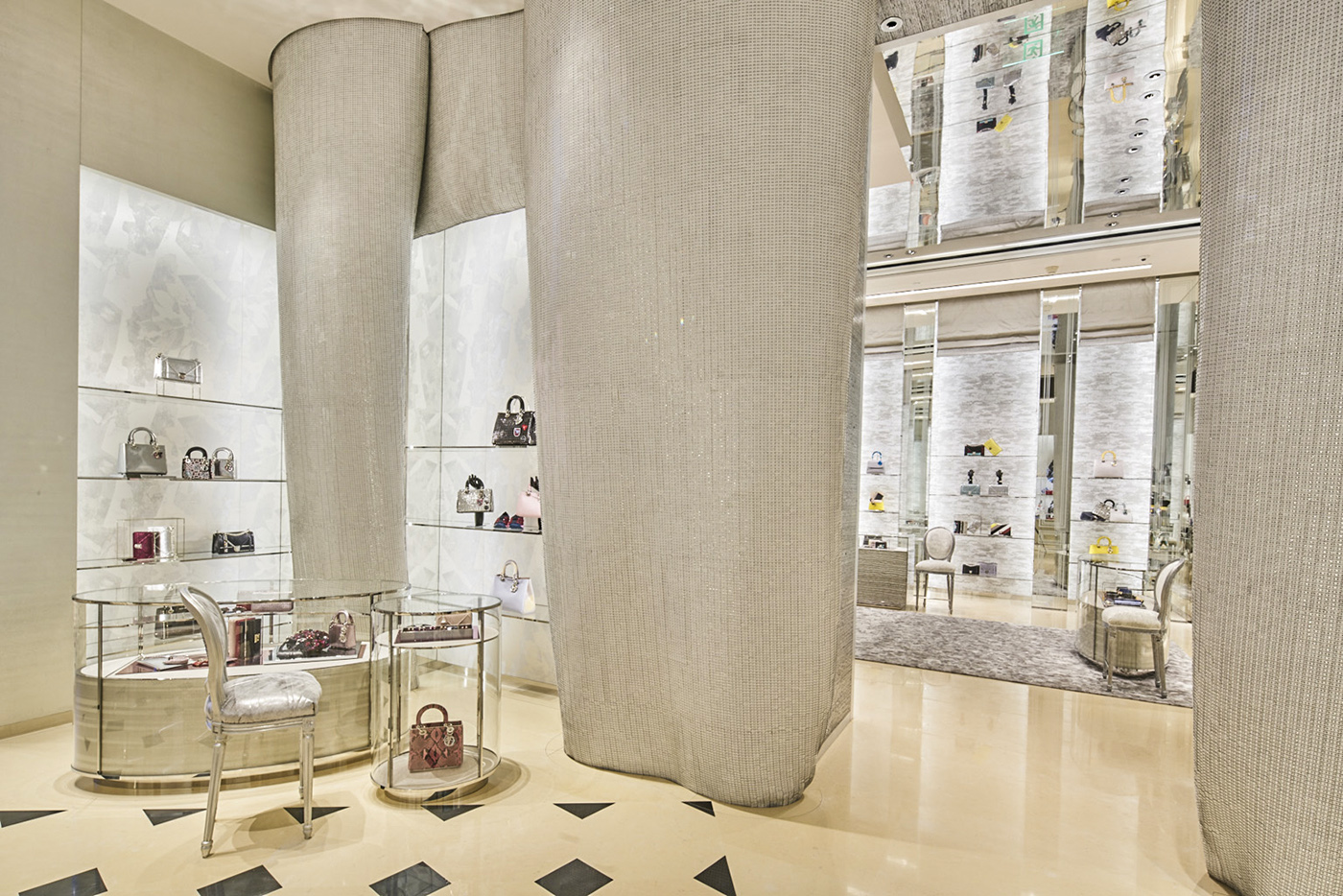 Dior Flagship Store by Peter Marino, Beijing – China