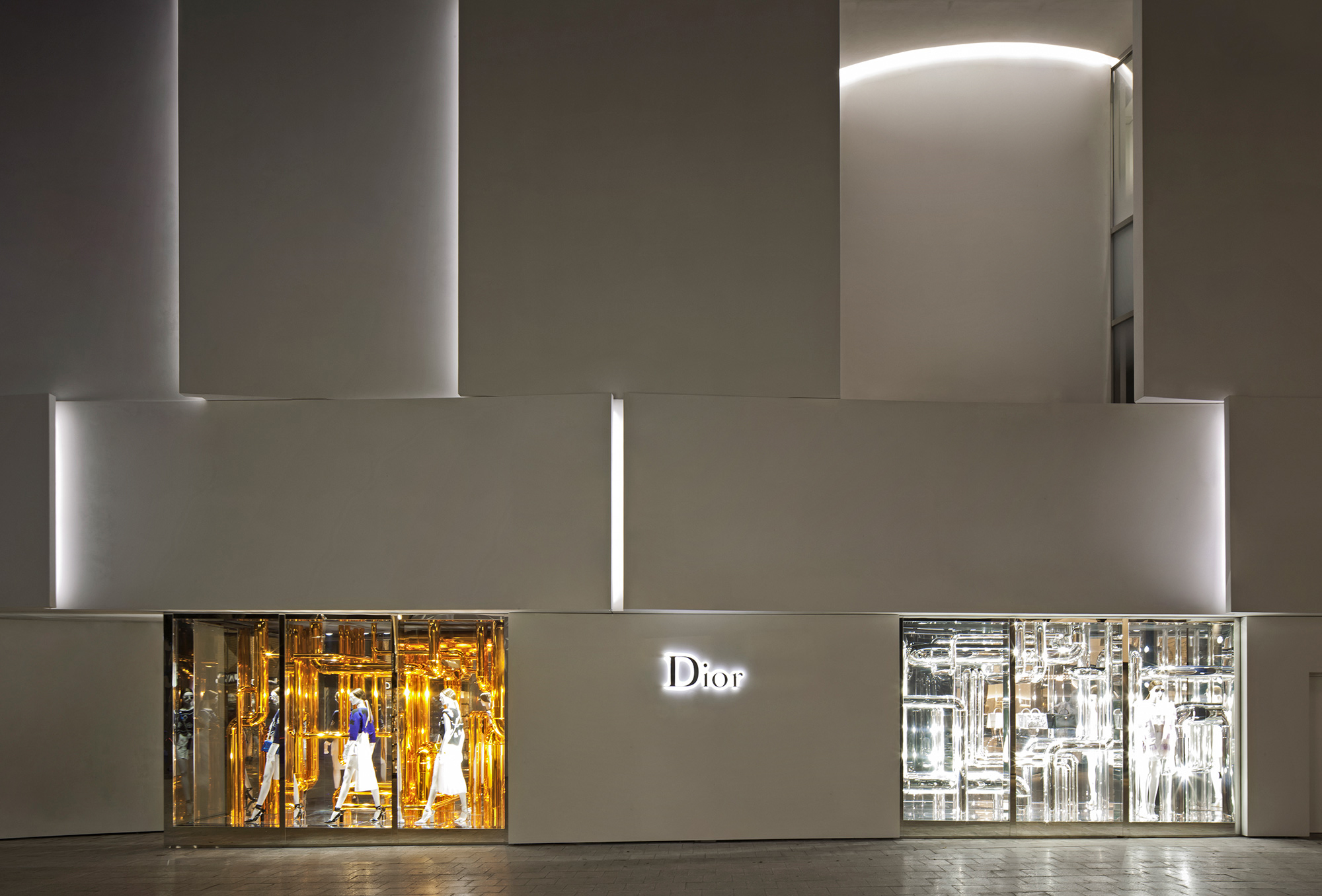 Dior Beijing Chinaworld - Retail Lighting - Metis Lighting