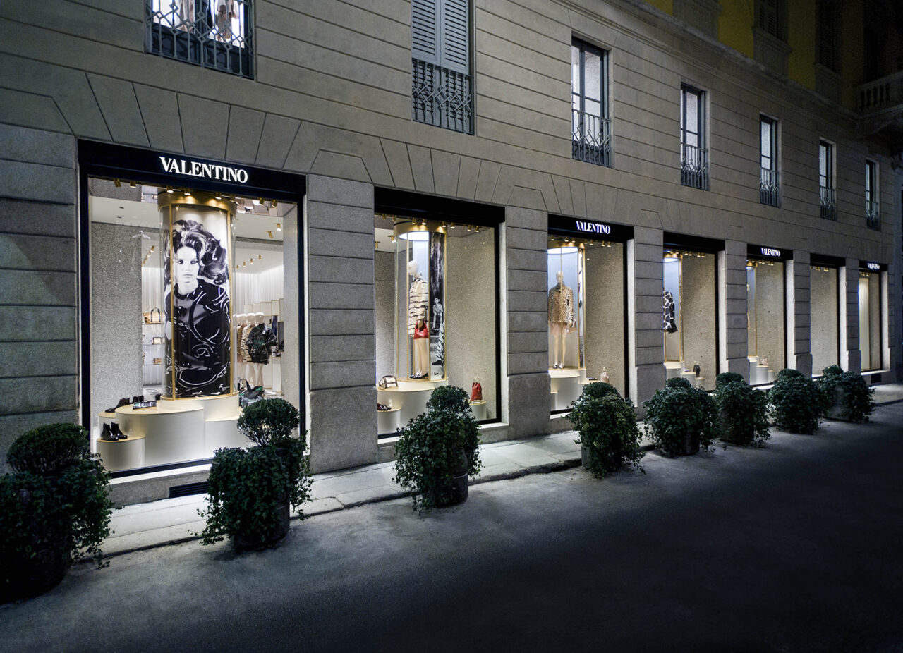 Valentino Milan Flagship Store - Retail Lighting - Metis Lighting